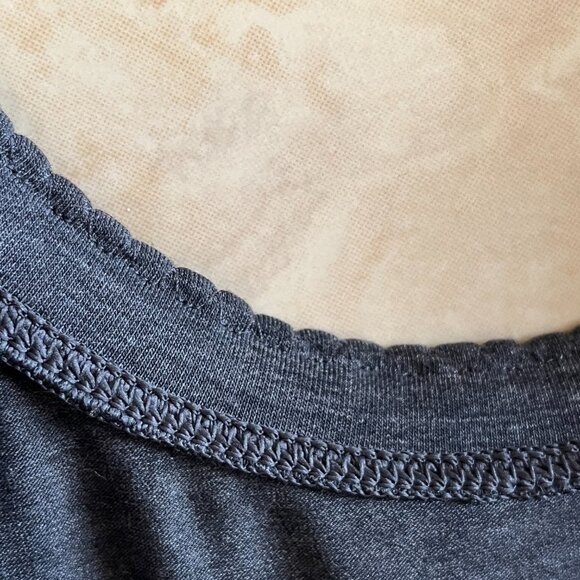 Lululemon Tank - Grey - Size 6/8 - Picture 3 of 10